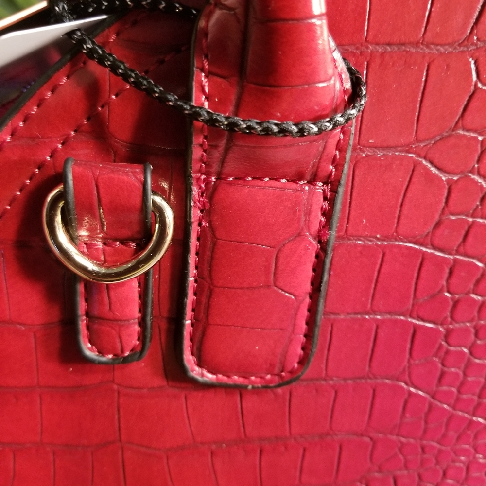 EXQUISITE HANDBAG NWT - Picture 4 of 15
